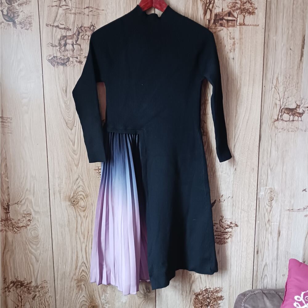 As Seen On T.V Gradient Pleated Splicing Knit Dress in Black Size Small - Picture 3 of 10